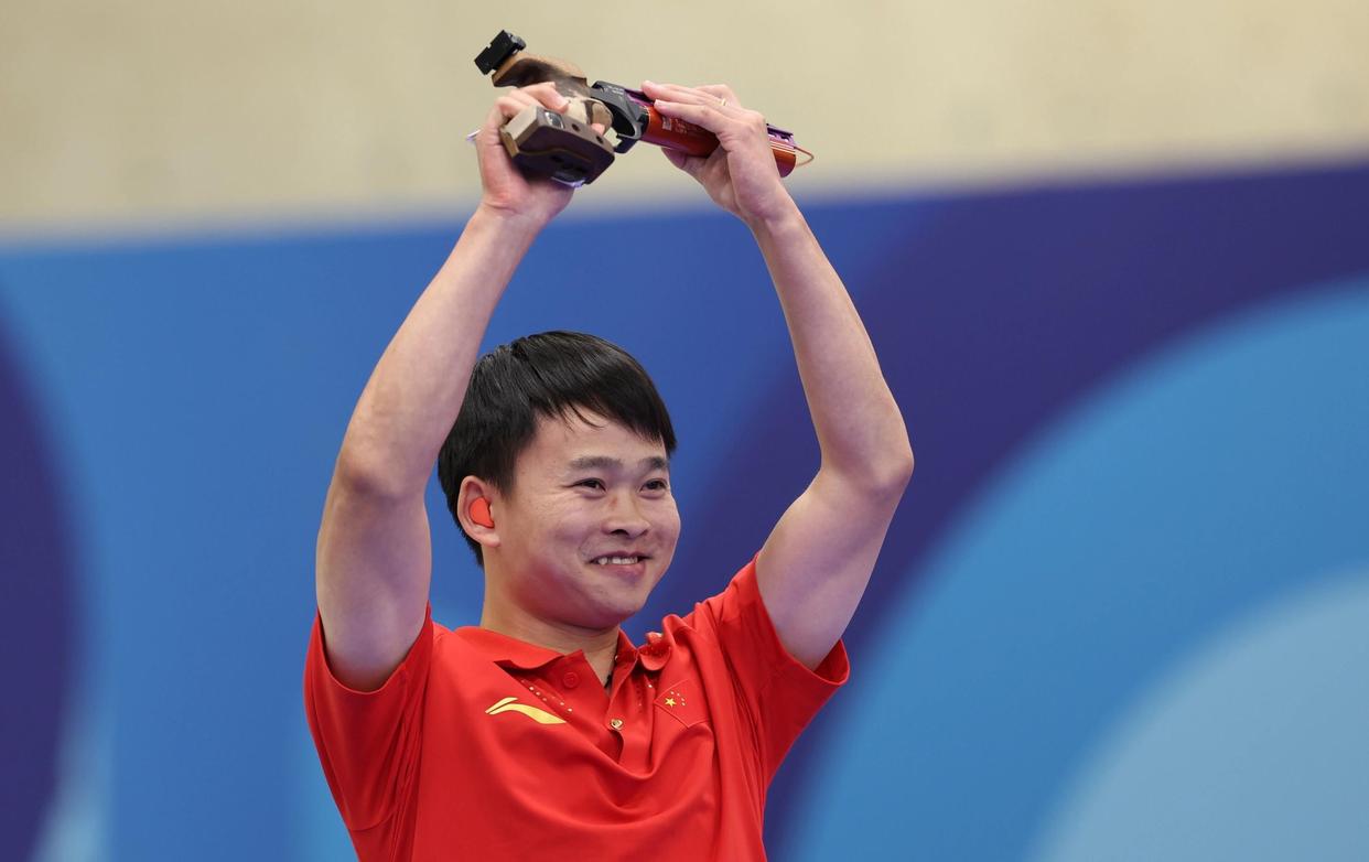 雷速官网下载-射击选手欧阳辉凭借稳定表现，夺冠